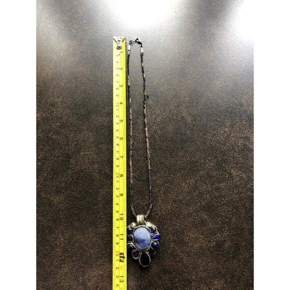 NECKLACE Sodalite And Lapis Lazuli Flower Pendant Handmade/Signed By Artisan - Picture 11 of 14